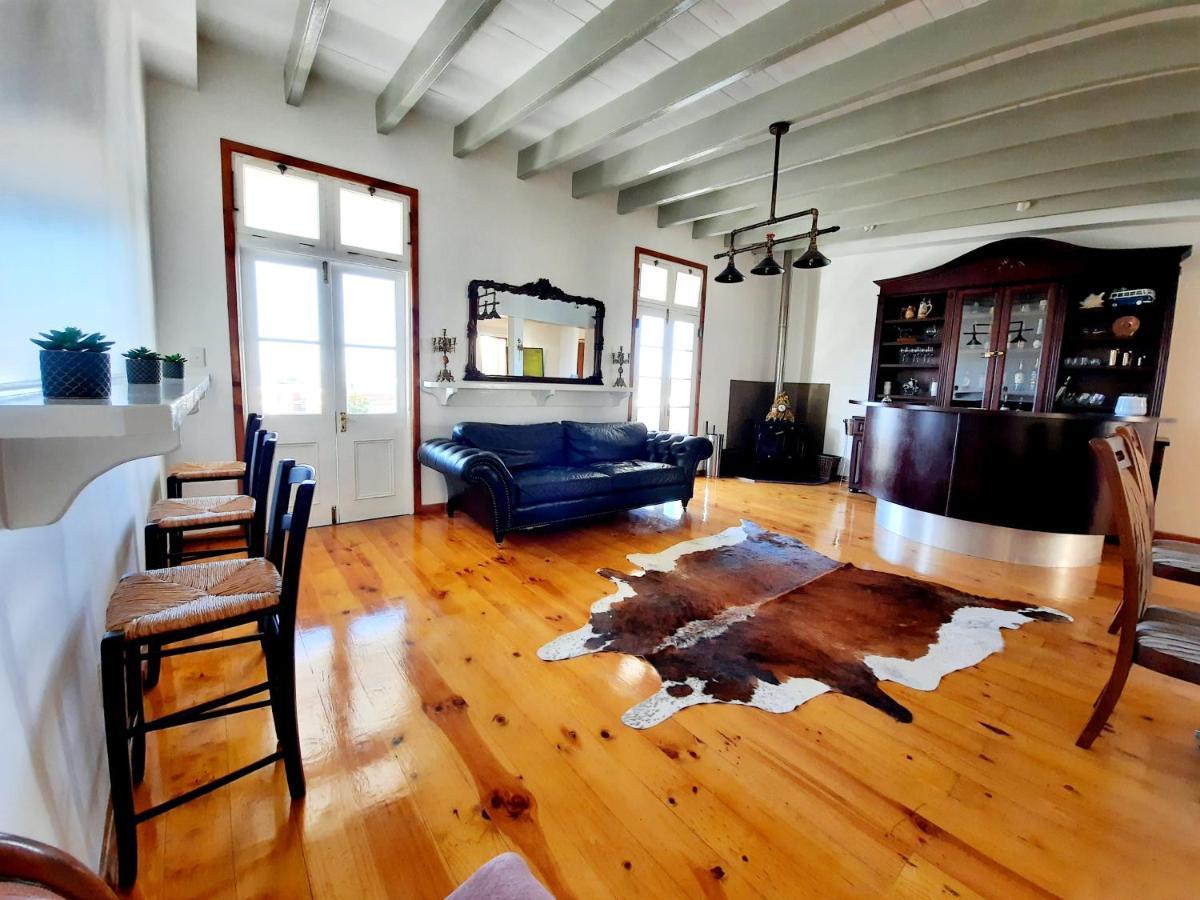 Blueline Inn - Simon'S Town ケープタウン エクステリア 写真