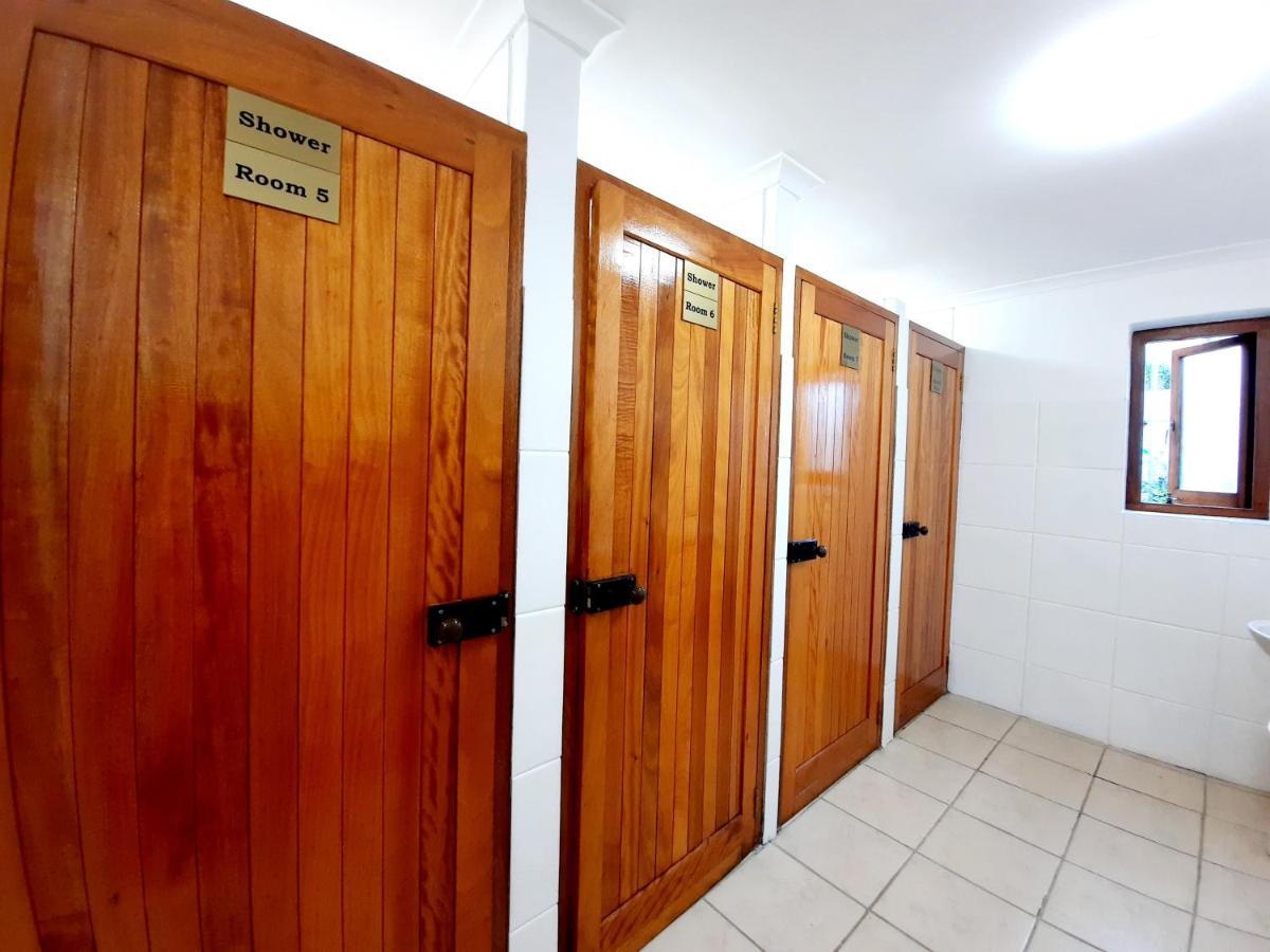 Blueline Inn - Simon'S Town ケープタウン エクステリア 写真